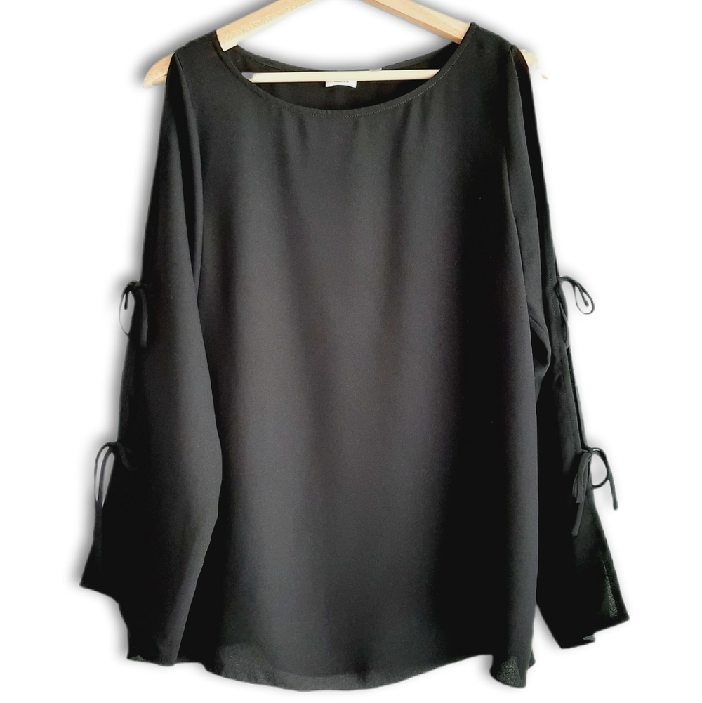 WILFRED Aritzia Pozzi Tie Sleeve Blouse Light Flowy Black Top Sz M